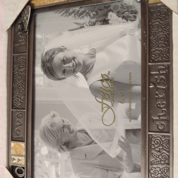 Fetco. 6x4. Frame. Love Cherish. Sale - Picture 3 of 3